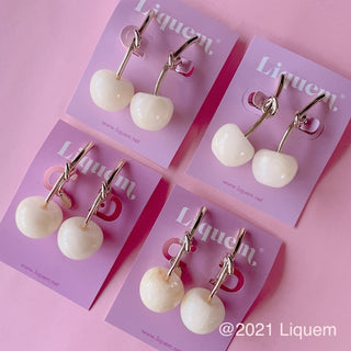 Liquem / Cherry earrings (Marble CREAM)